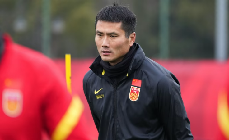 国足明年1月初将组织集训：分为国内外两部分，部分老将将压阵