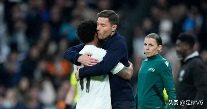 荣耀散尽，王朝崩塌！皇马2025年零冠收官，阿隆索帅位危在旦夕