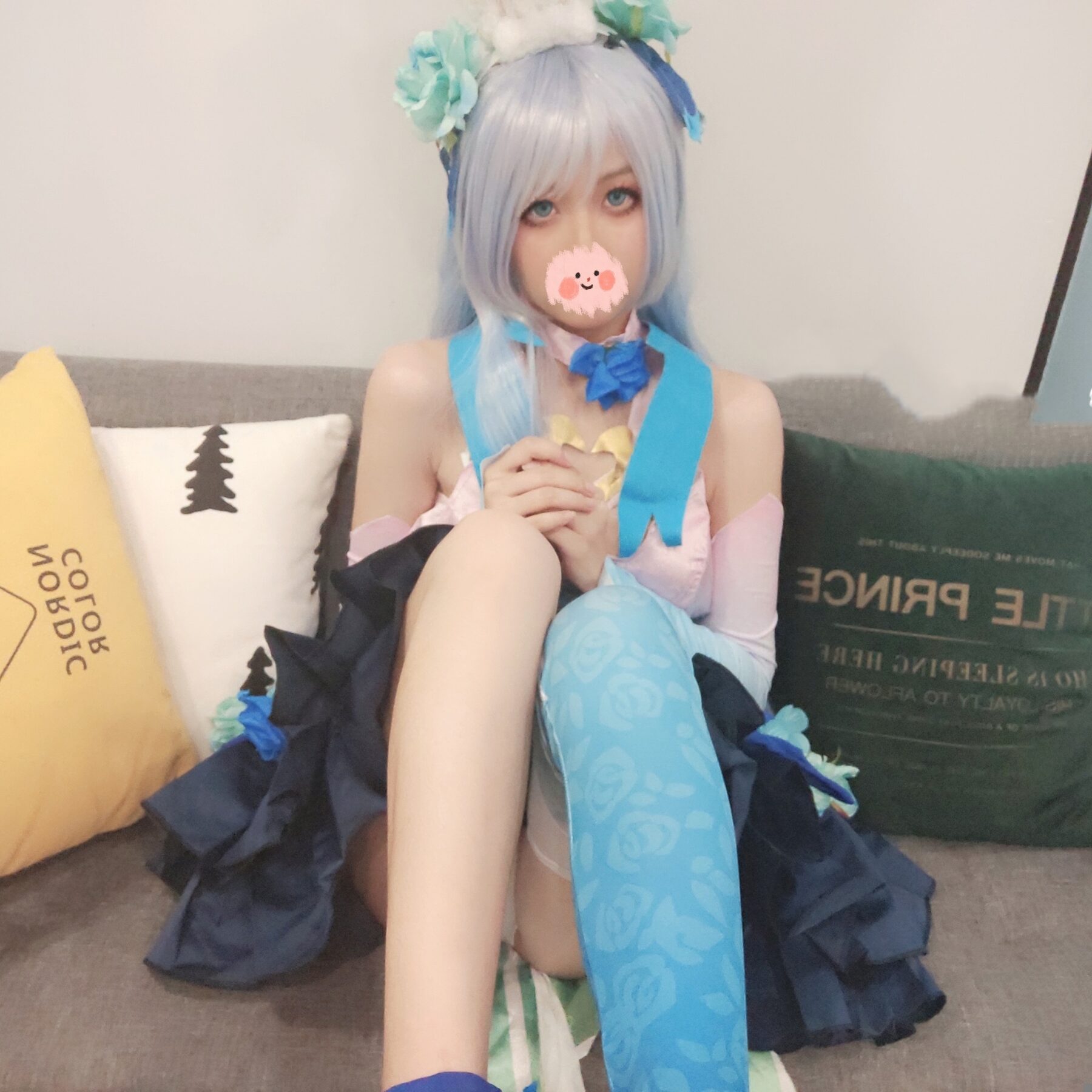 不知名國模《公孫離花間舞》