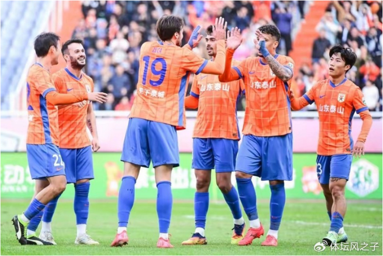 山队外援一个也不换了？洛佩斯赖着不走，马德鲁加即将归队