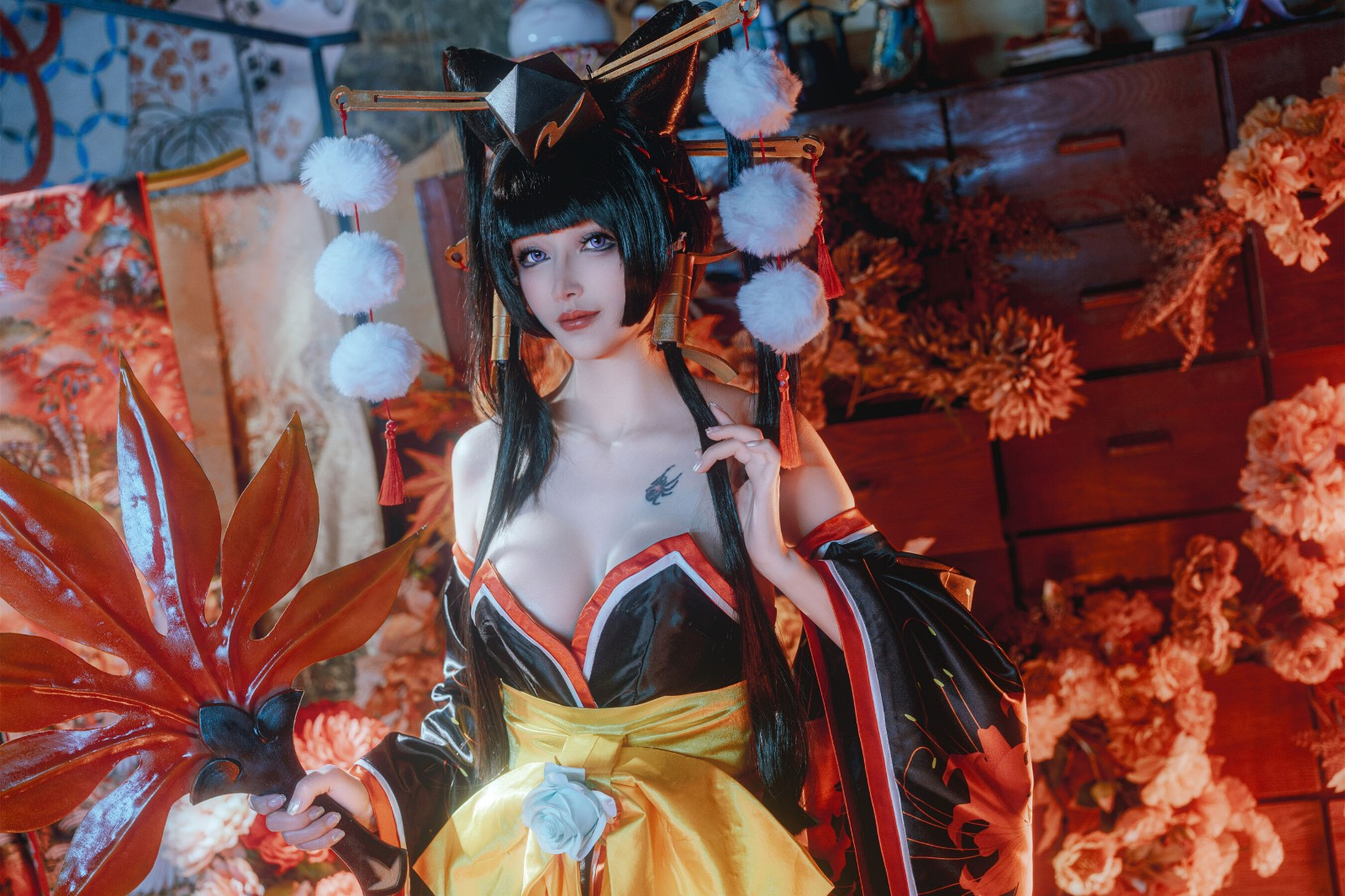 鹿八歳《死或生·女天狗》