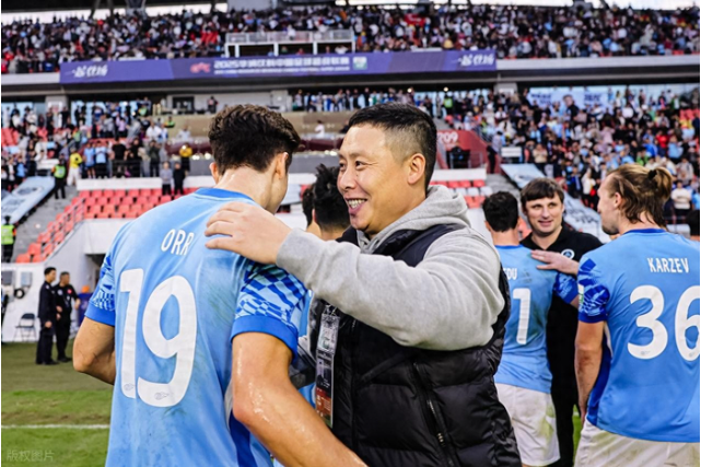 再见，成都蓉城！曝周定洋即将加盟深圳新鹏城 携手戴伟浚 冲击亚冠