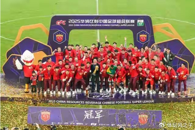 心寒，海港36岁元老得不到善终，出场次数最多被迫离队，转战中甲