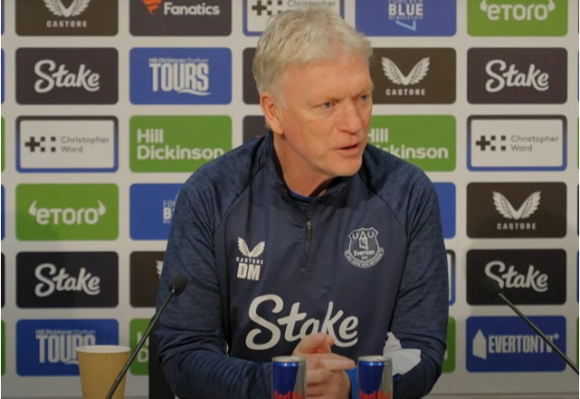 莫耶斯：执教曼联是一份很棒的工作，但也是份难做的工作