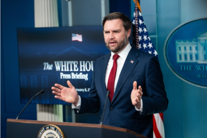 万斯宣布增设助理司法部长职位 应对欺诈