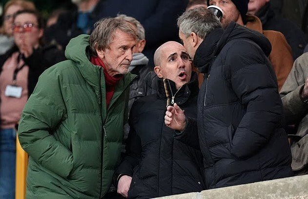 邮报：曼联球迷团体不满俱乐部的高层团队，将发起示威活动