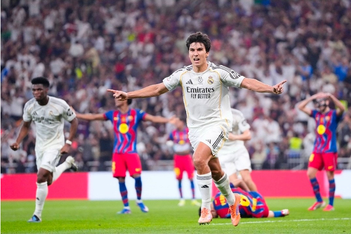 21岁293天贡萨洛成近9年国家德比最年轻西班牙进球者