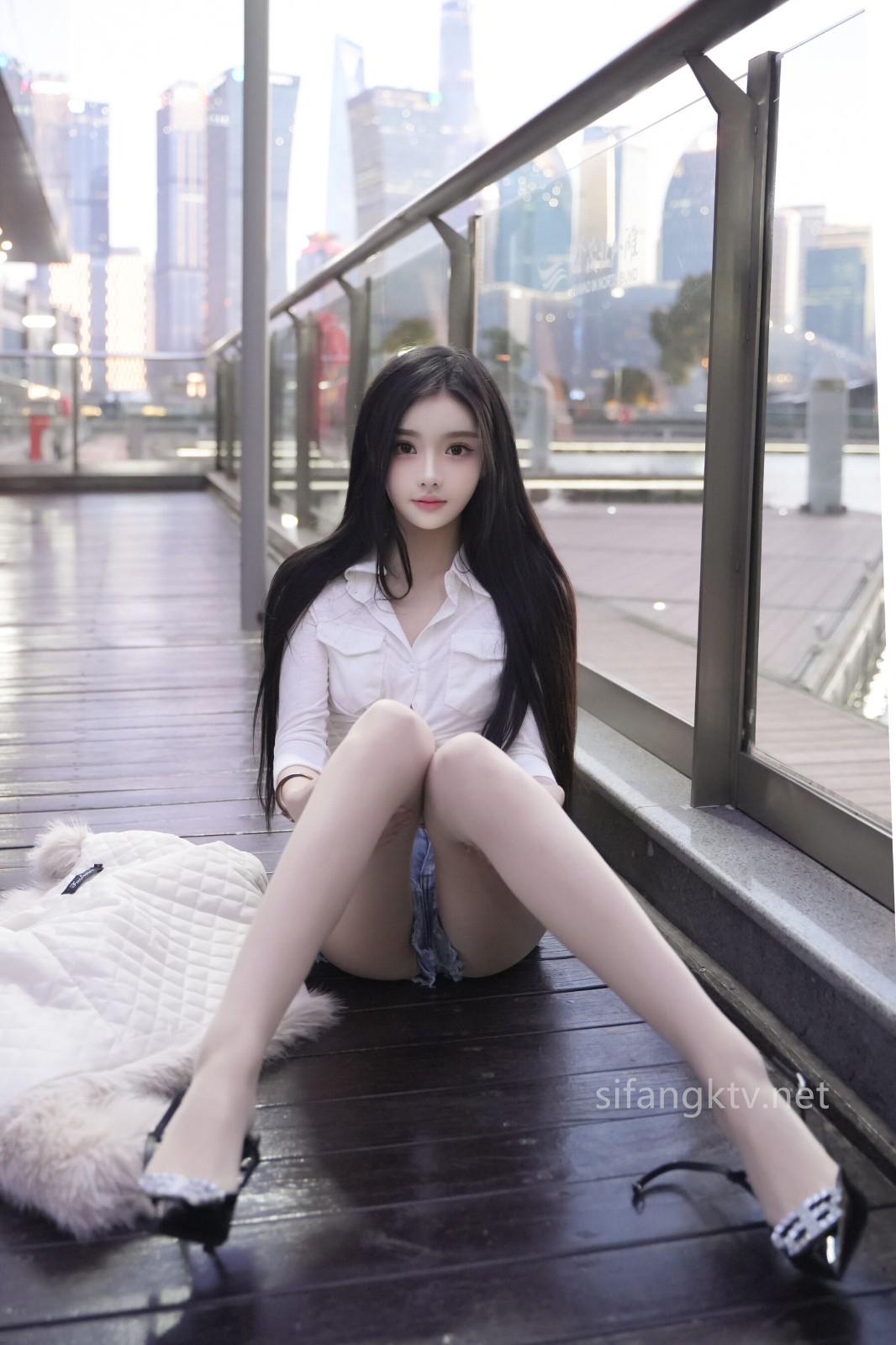 龍雪兒《私購流出》Vol. 8261