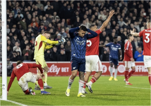 1.2亿巨星爆粗！阿森纳9天2连平+7分领跑 官媒被冲：等曼城追上？