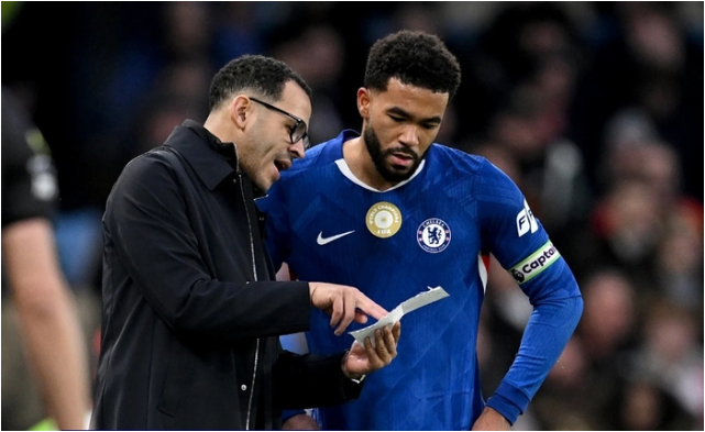 里斯·詹姆斯：还在适应罗森尼尔比赛风格，赛程密集需全员共同努力