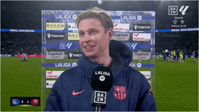 德容：甚至没法和裁判沟通，他用‘高高在上’的眼神看着我