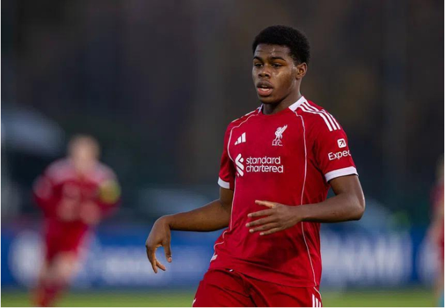 外媒：波尔图正与利物浦就租借球员菲格罗亚进行谈判