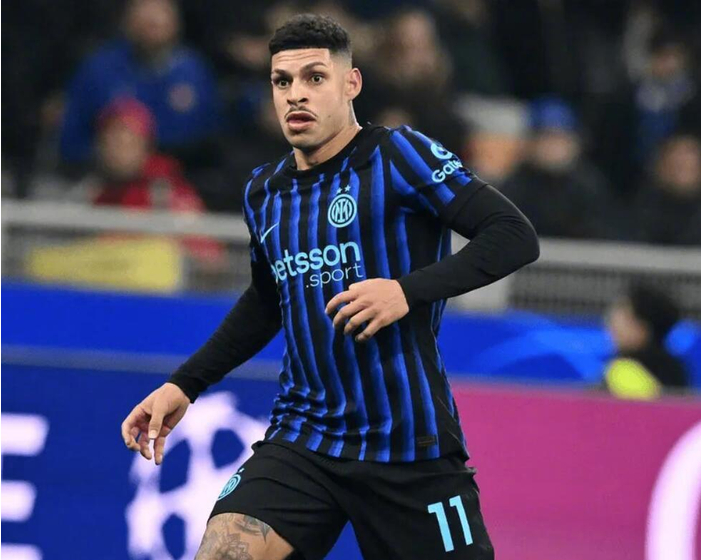 伯恩茅斯瞄准国米边锋路易斯-恩里克，冬窗引援竞争激烈