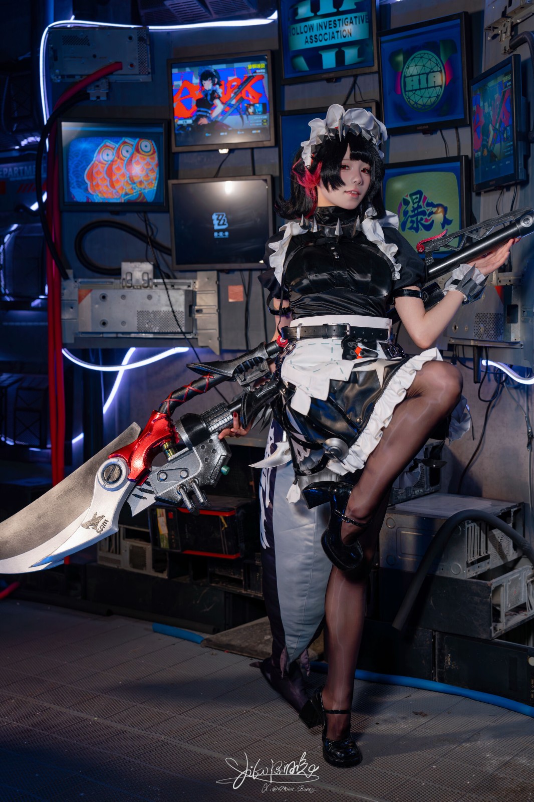 咬一口兔娘《慵懶逐浪-艾蓮·喬》