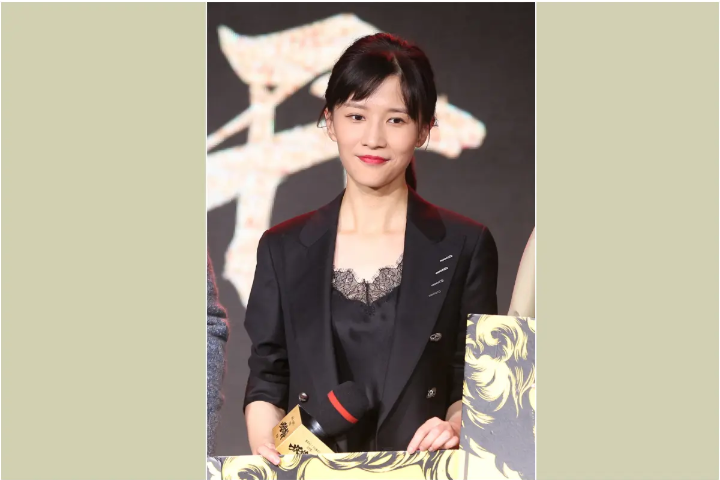 网红“PAPI酱”讽春晚审查 视频遭全面下架