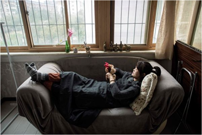 分析：年轻人不婚不生 中共软硬兼施不管用