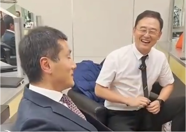 爆笑！孙继海调侃邵佳一：02世界杯你去了？邵佳一回怼：上场比你多