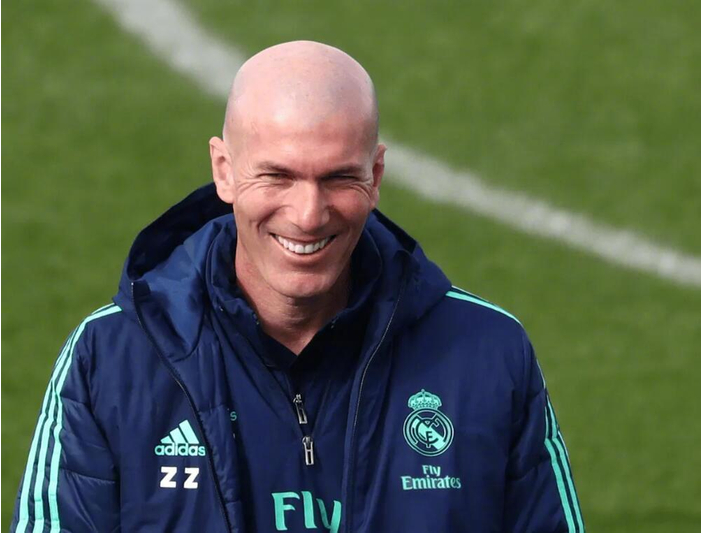 皇马选帅聚焦克洛普齐达内，阿韦洛亚前景未定