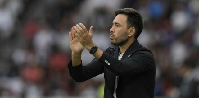 小安切洛蒂谈阿隆索皇马执教：他没有足够时间去找到防守平衡